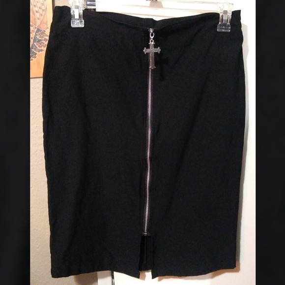 Killstar Don't Cross Me pencil skirt - Picture 2 of 2